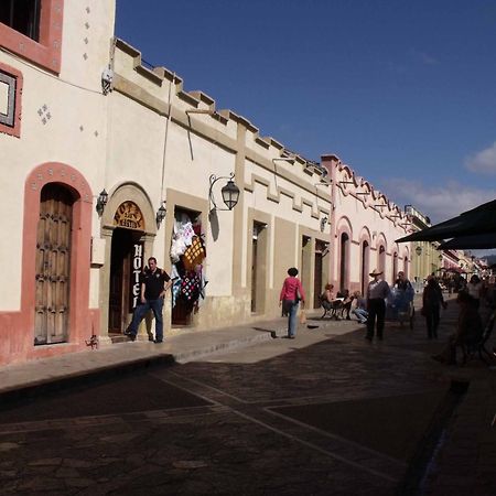 Hotel San Martin San Cristóbal de Las Casas Exteriör bild